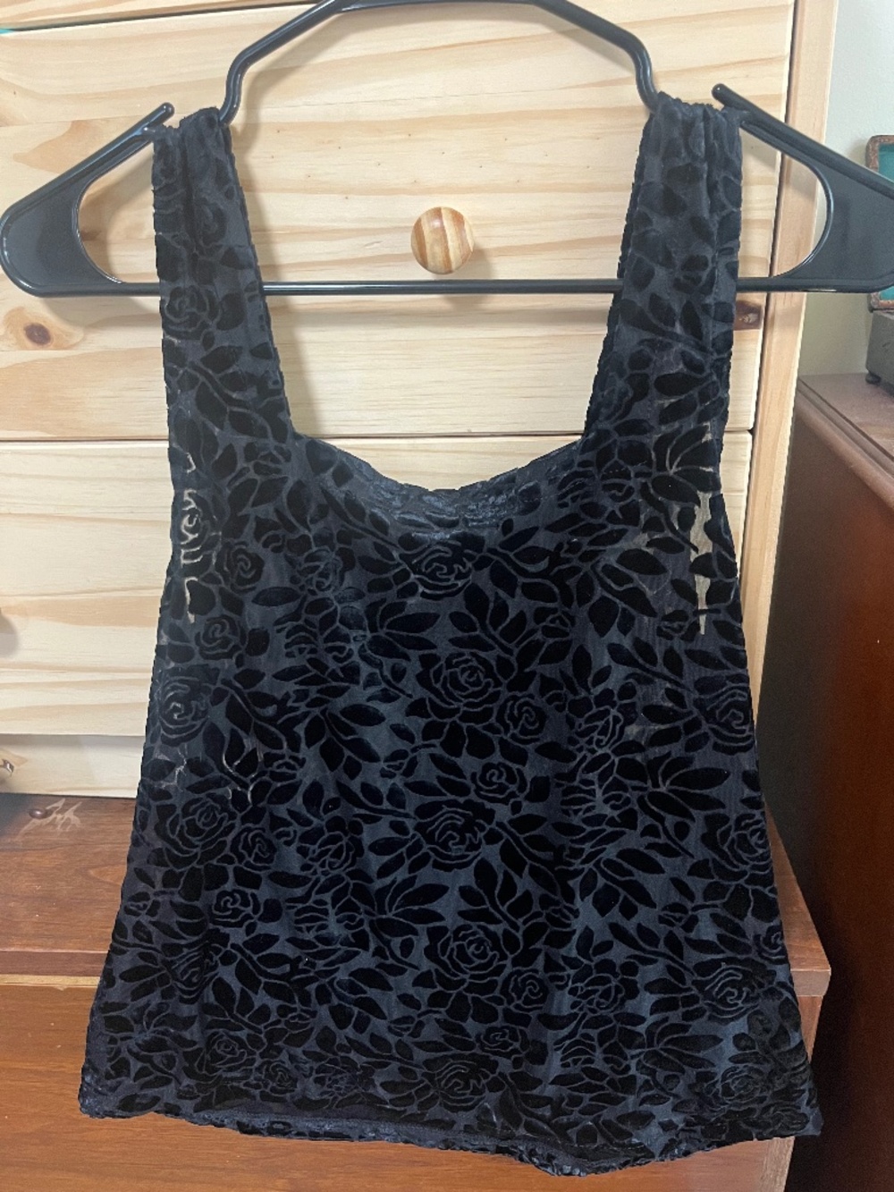 Vintage Black Velvet Rose Print Tank (M)